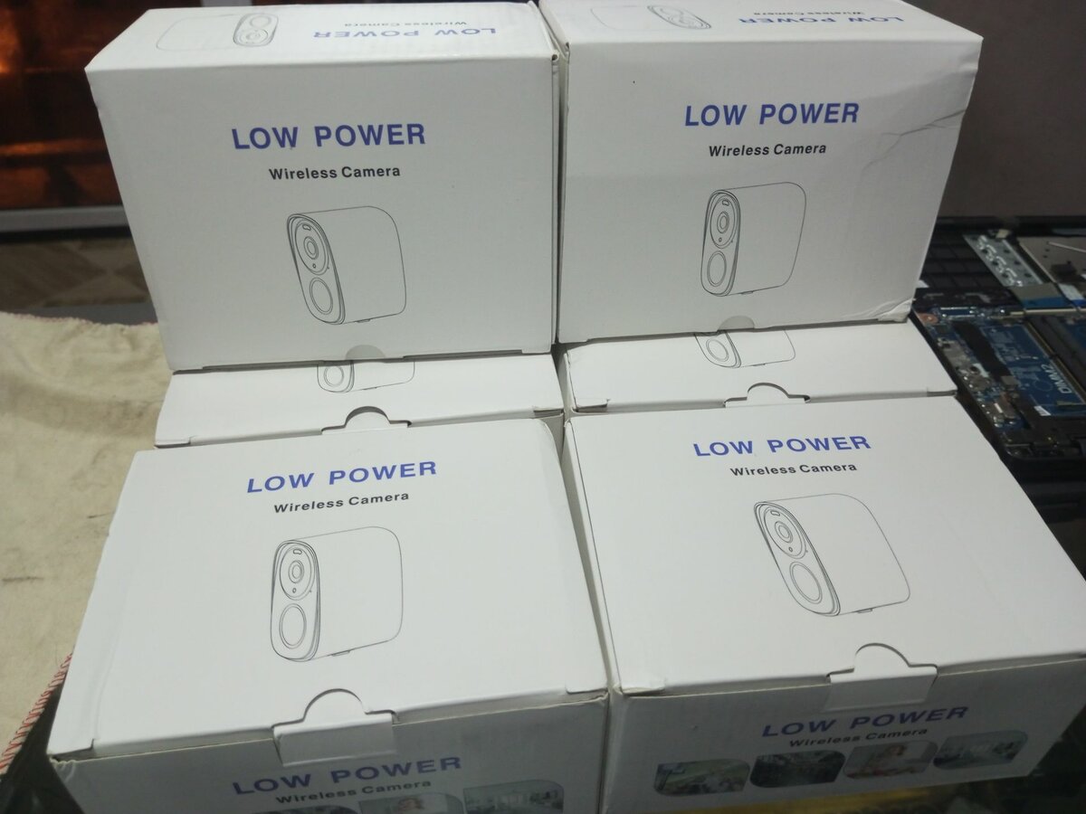 Wireless solar camera