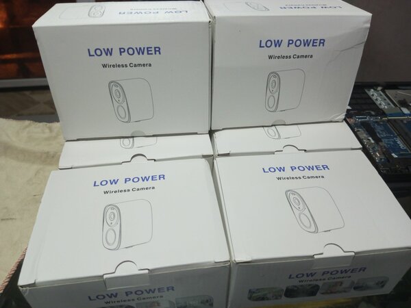 Wireless solar camera