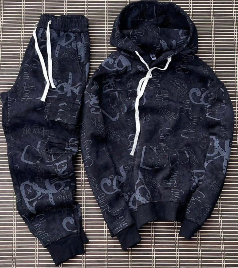 Ensemble jogging à capuche