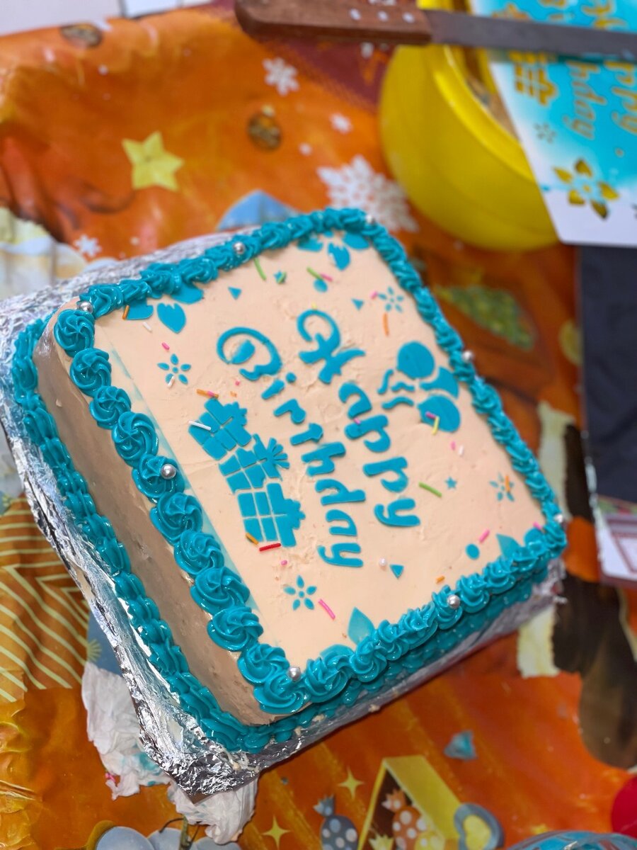 Délicieux Gâteau d'Anniversaire