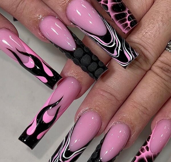 Acrylic press on nails