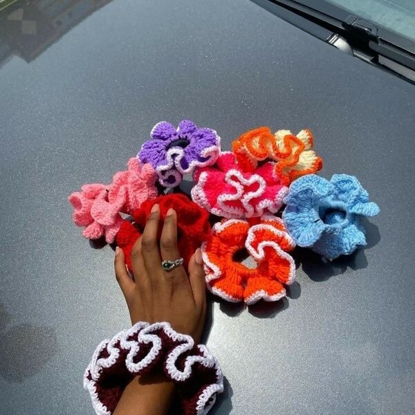 Lot de chouchous crochet colorés