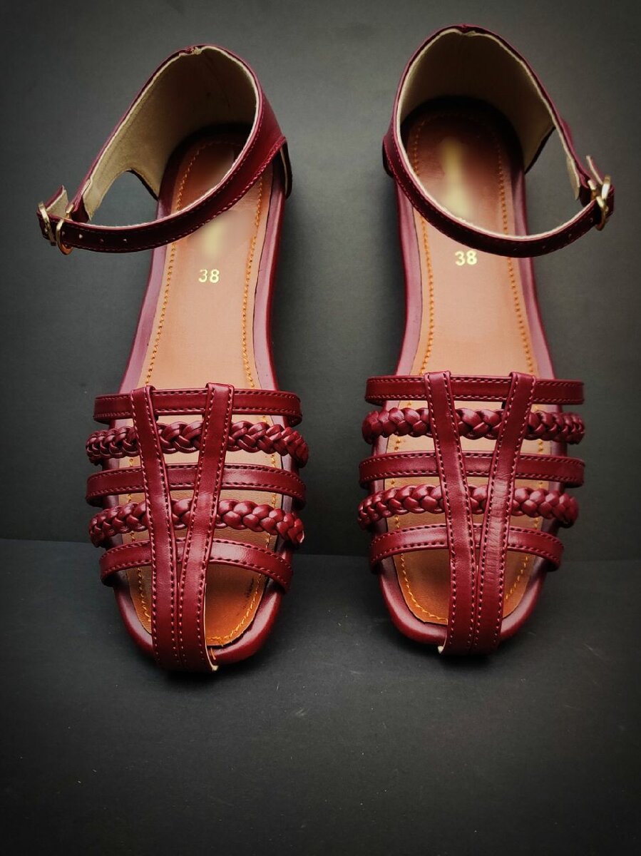 Roman Flat sandals for girls and womens