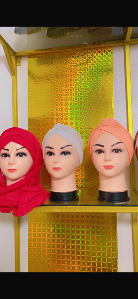 Tête de mannequin pour bonnet