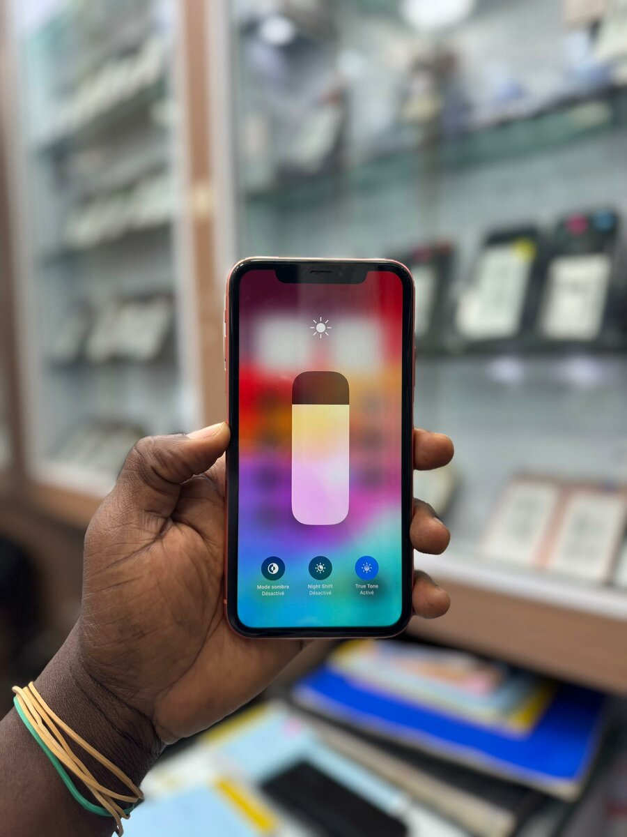 iPhone XR 64GB Corail