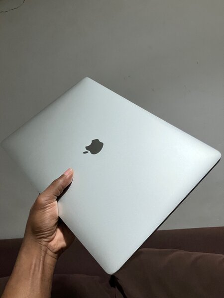 2017 Apple MacBook Pro with 15 inch display