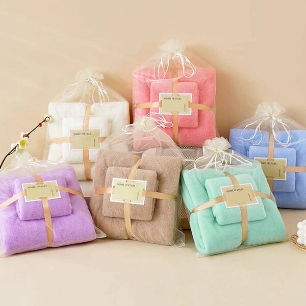 Set de serviettes douces colorées