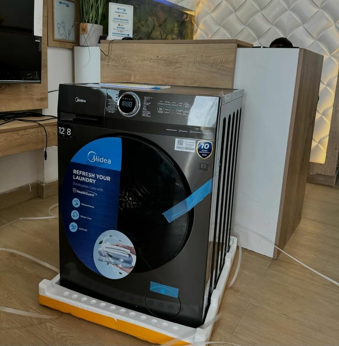 MIDEA 12KG WASHER DRYER MACHINE