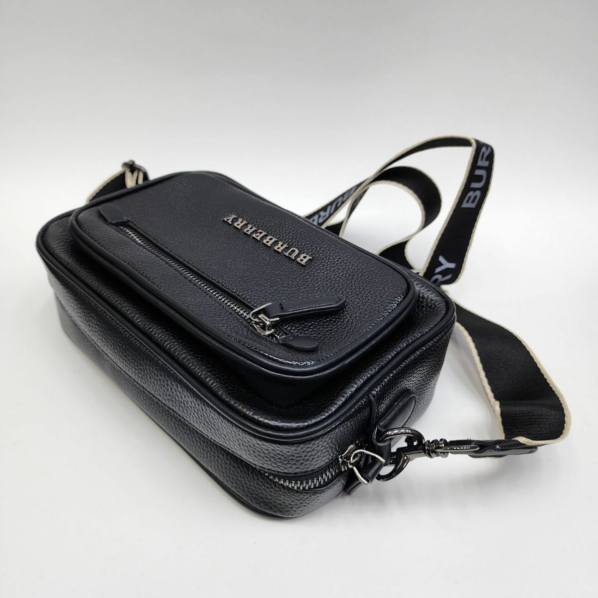 Бренд: BURBERRY барсетка