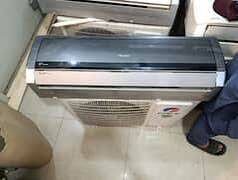 Gree 1.5 ton dc inverter ac