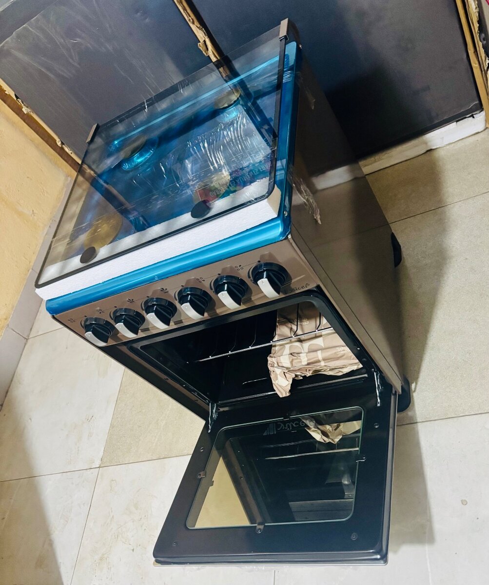 MINI GAZINIERE YUCEL 4 FEUX AVEC FOUR/ MANUELLE