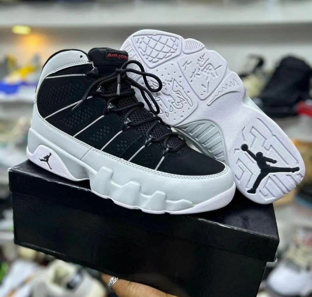 Air Jordan rétro 13