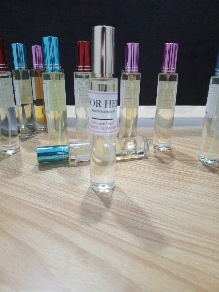 Essence de parfum "For Her"