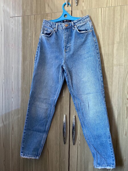 Женские джинсы 36 размера