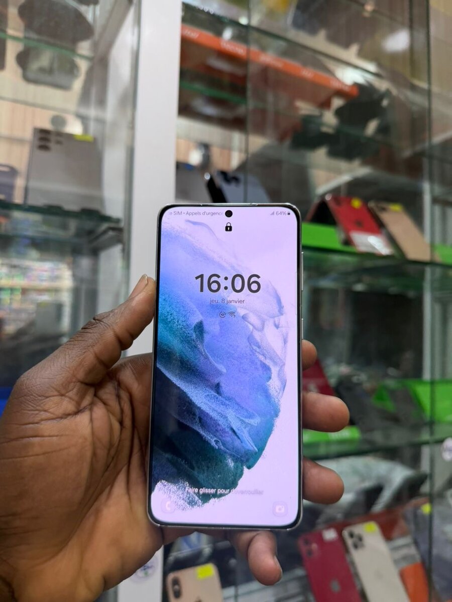 Galaxy s21 128/8 giga ram