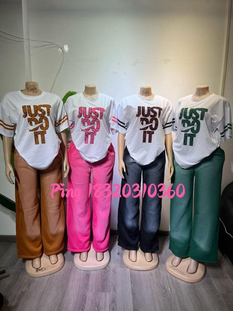 T-shirts et Pantalons Décontractés