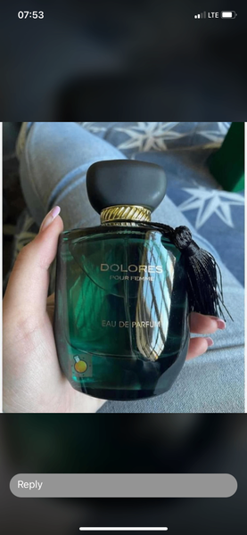 Delores perfume