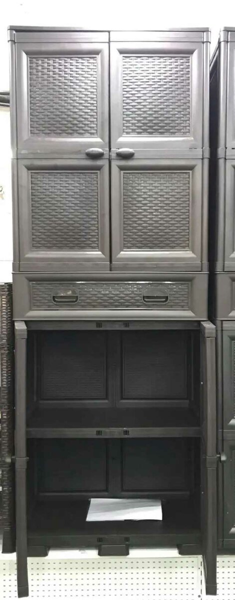 Armoire de rangement