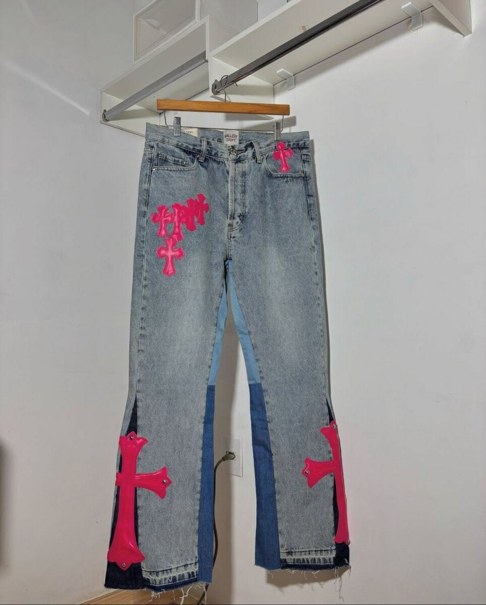 PANTALON CHROME HEARTS