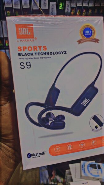 JBL S9 Wireless Sports Earphones