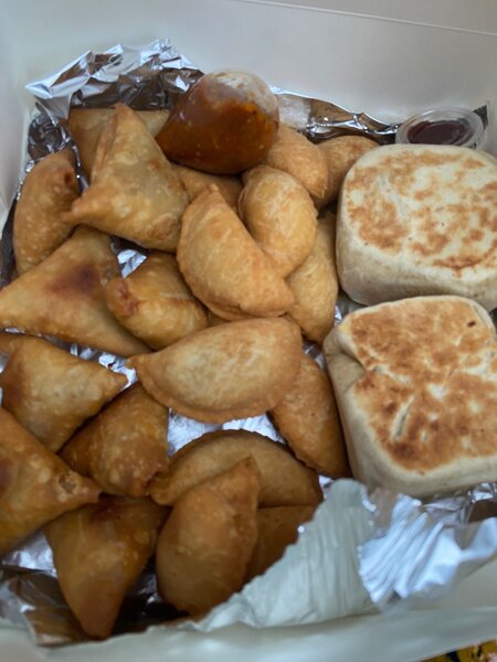 Assortiment de pâtisseries salées