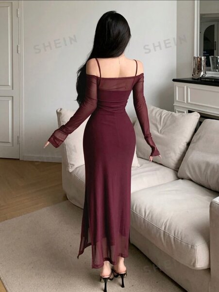 Robe manches longues et épaules dénudées