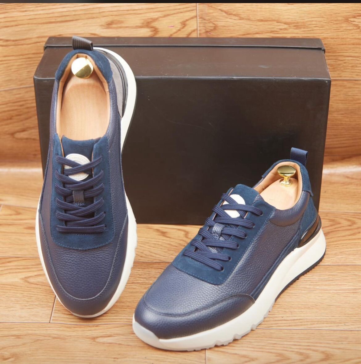 Baskets en cuir élégantes