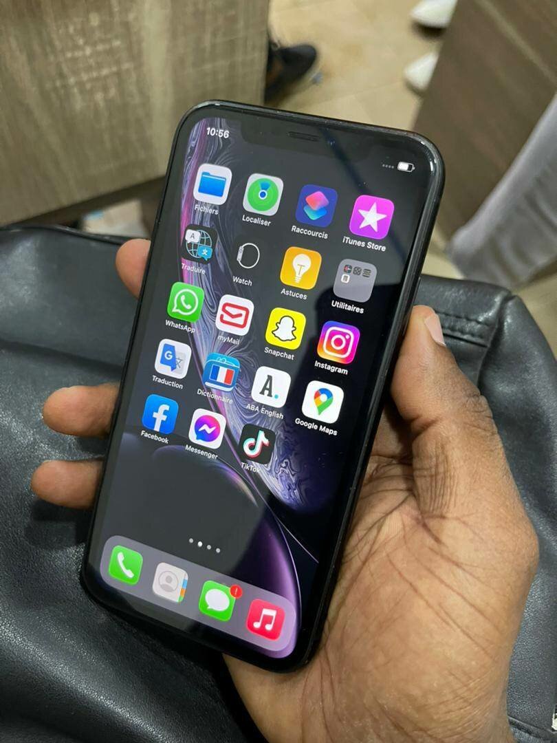 iPhone XR Noir Débloqué