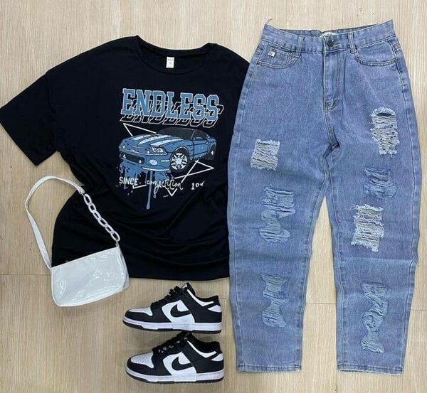 Trousers and tops for ladies