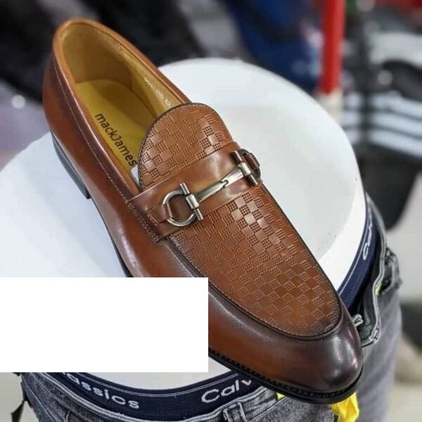 Men’s smart shoes Italian made