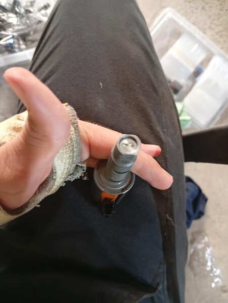 Un mano de transmission