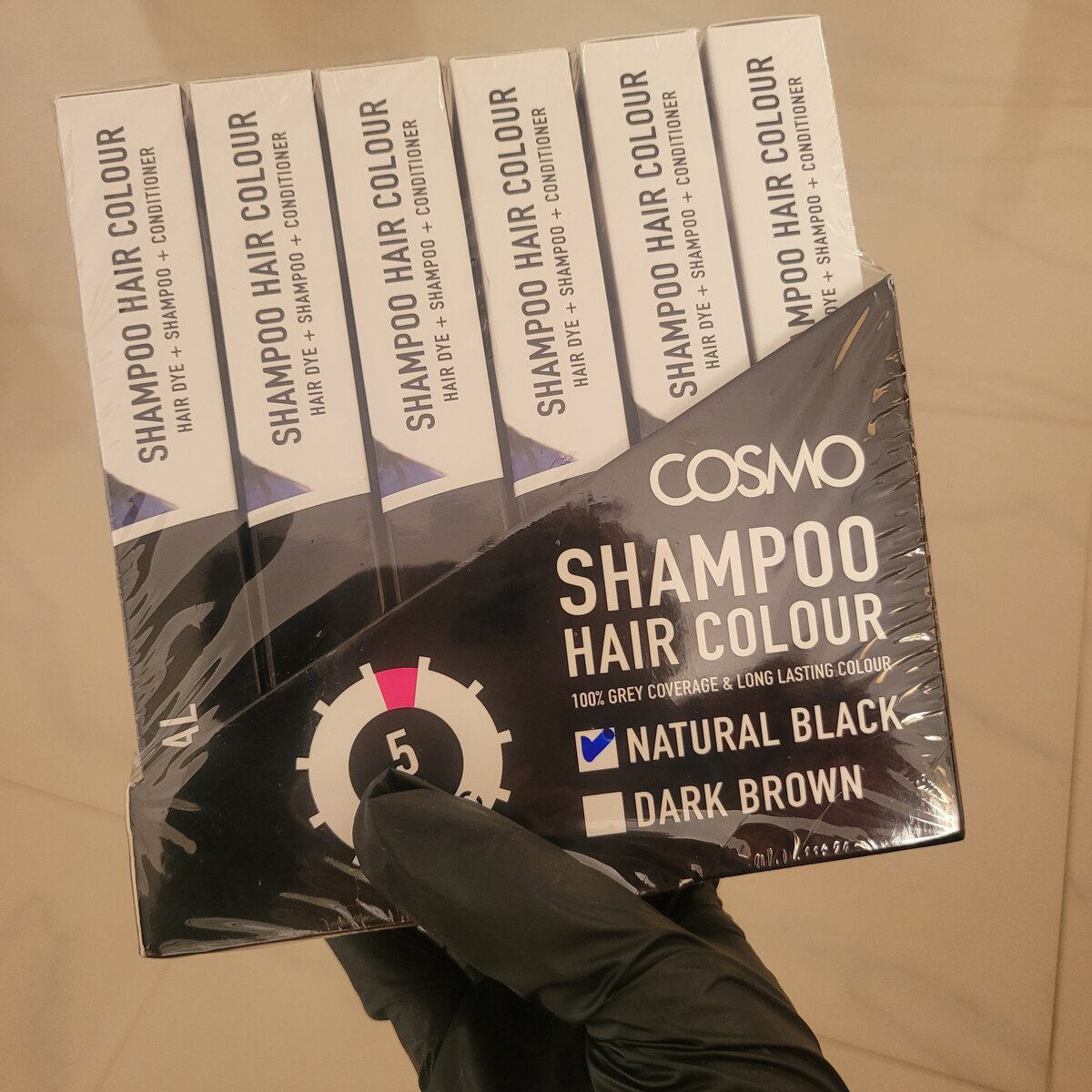 Shampoo hair colour