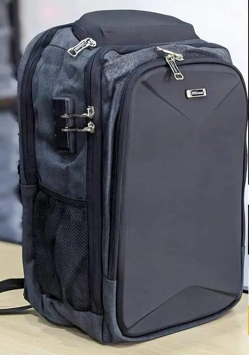 LuxGuard laptop backpack