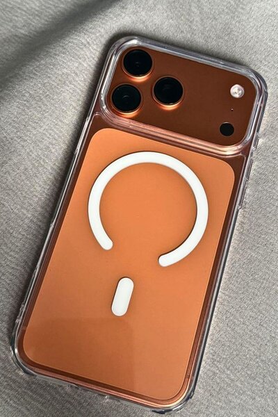 iPhone 15 Pro orange