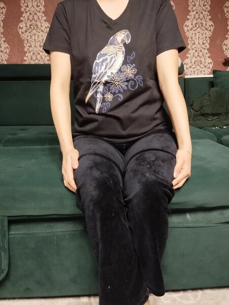 Футболка с ручной вышивкой бисером, Турция