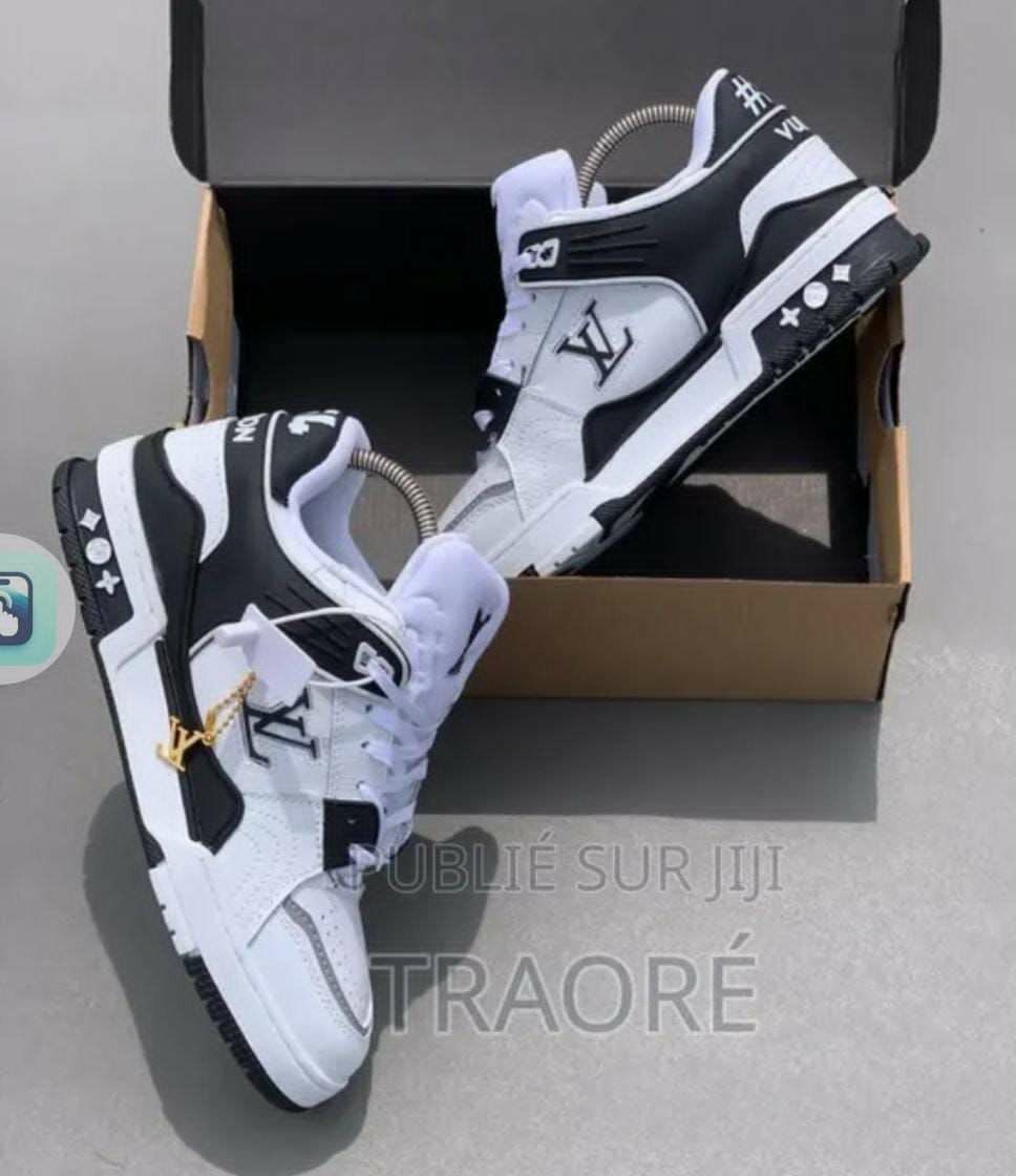 Baskets de Luxe Noires et Blanches