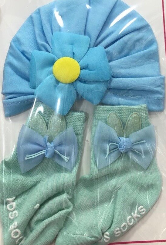 Baby Cap & Socks Set