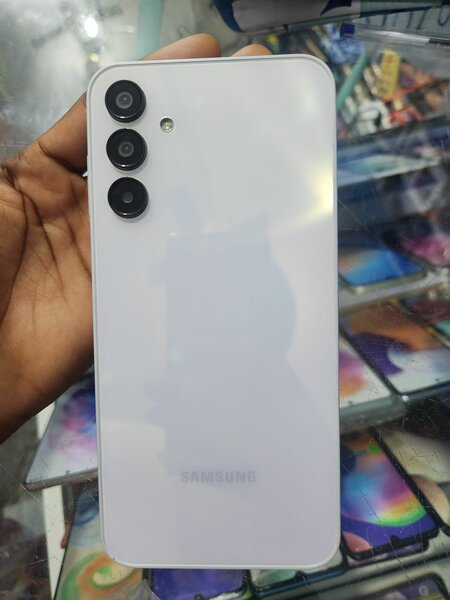 SAMSUNG Galaxy A15