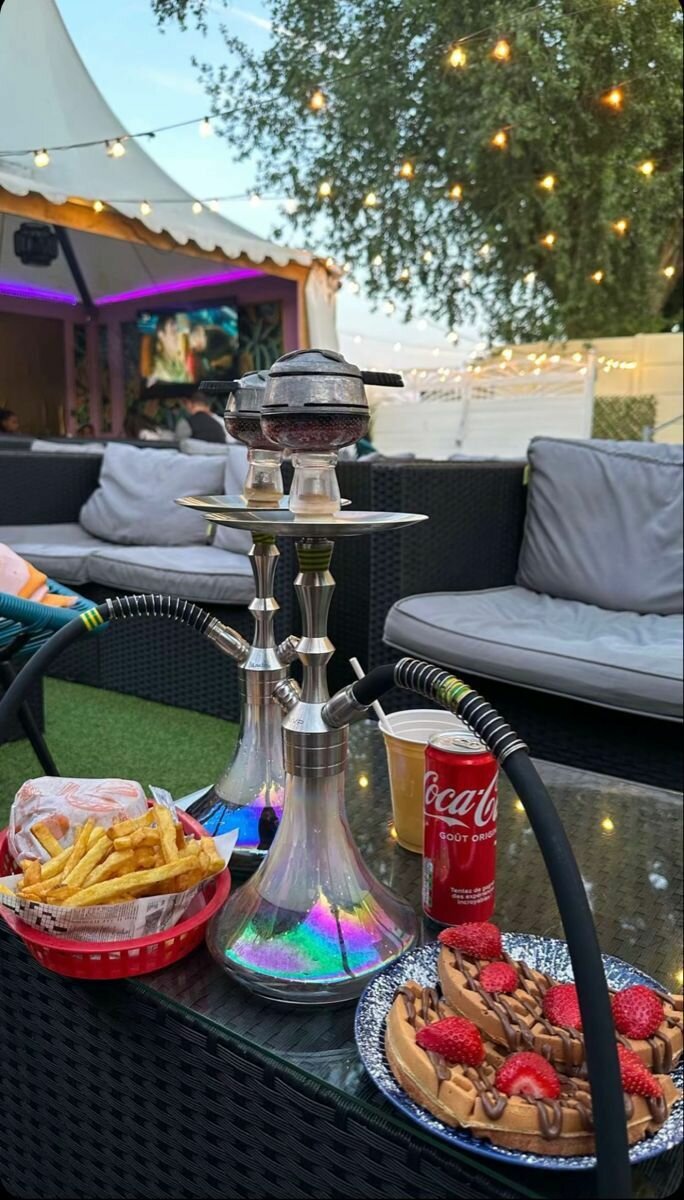 HOOKAs ON SALE