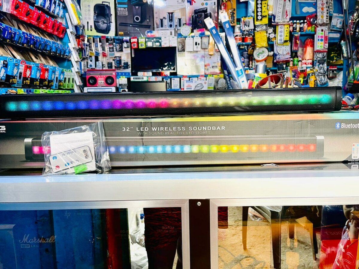 Barre de Son LED Bluetooth 32"
