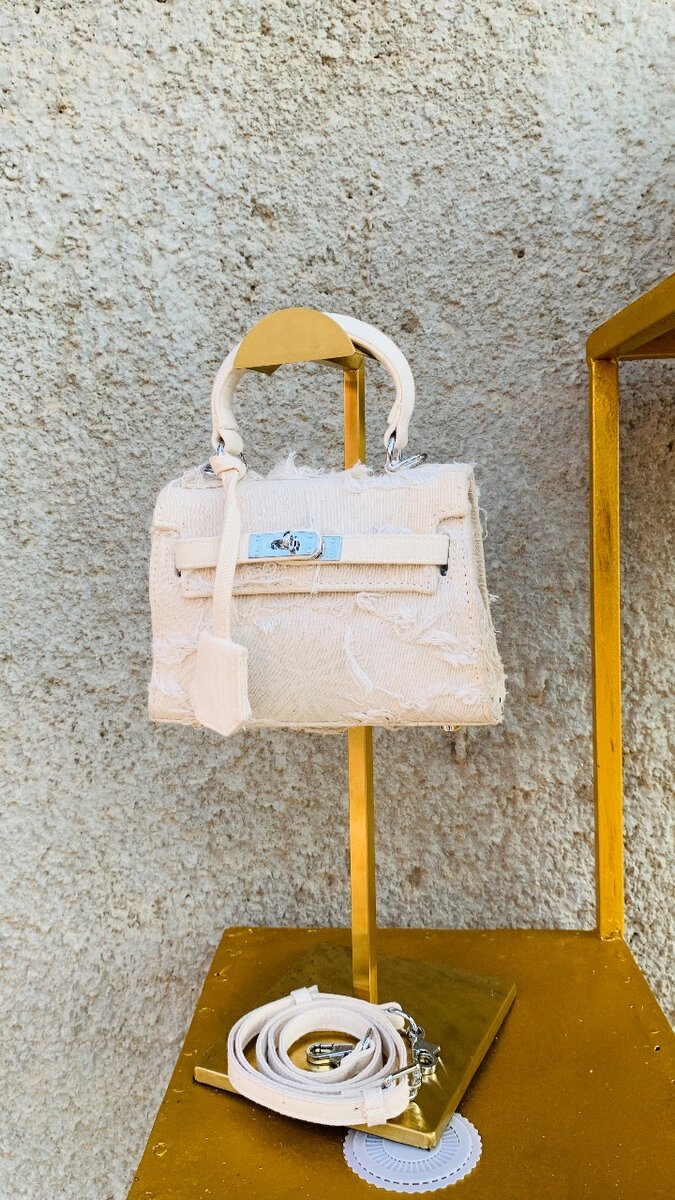 LADIES HANDBAGS- 24063