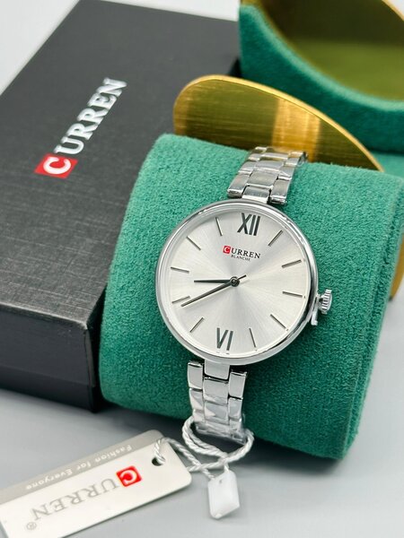 Montre CURREN Élégante femme