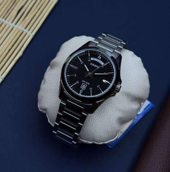 часы бренда CASIO