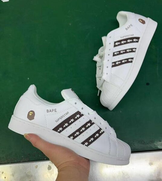 Baskets blanches BAPE Superstar