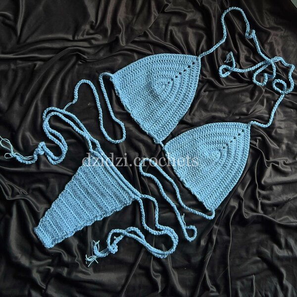 Crochet bikini