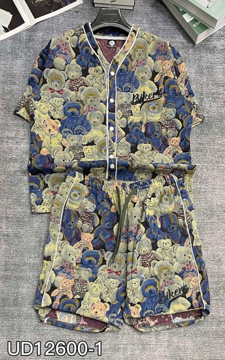 Pyjama court imprimé floral luxe