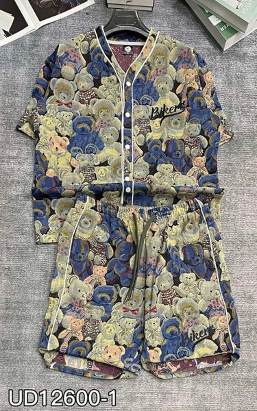 Pyjama court imprimé floral luxe