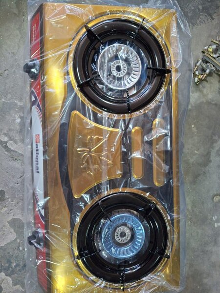 Kitchen gas stove