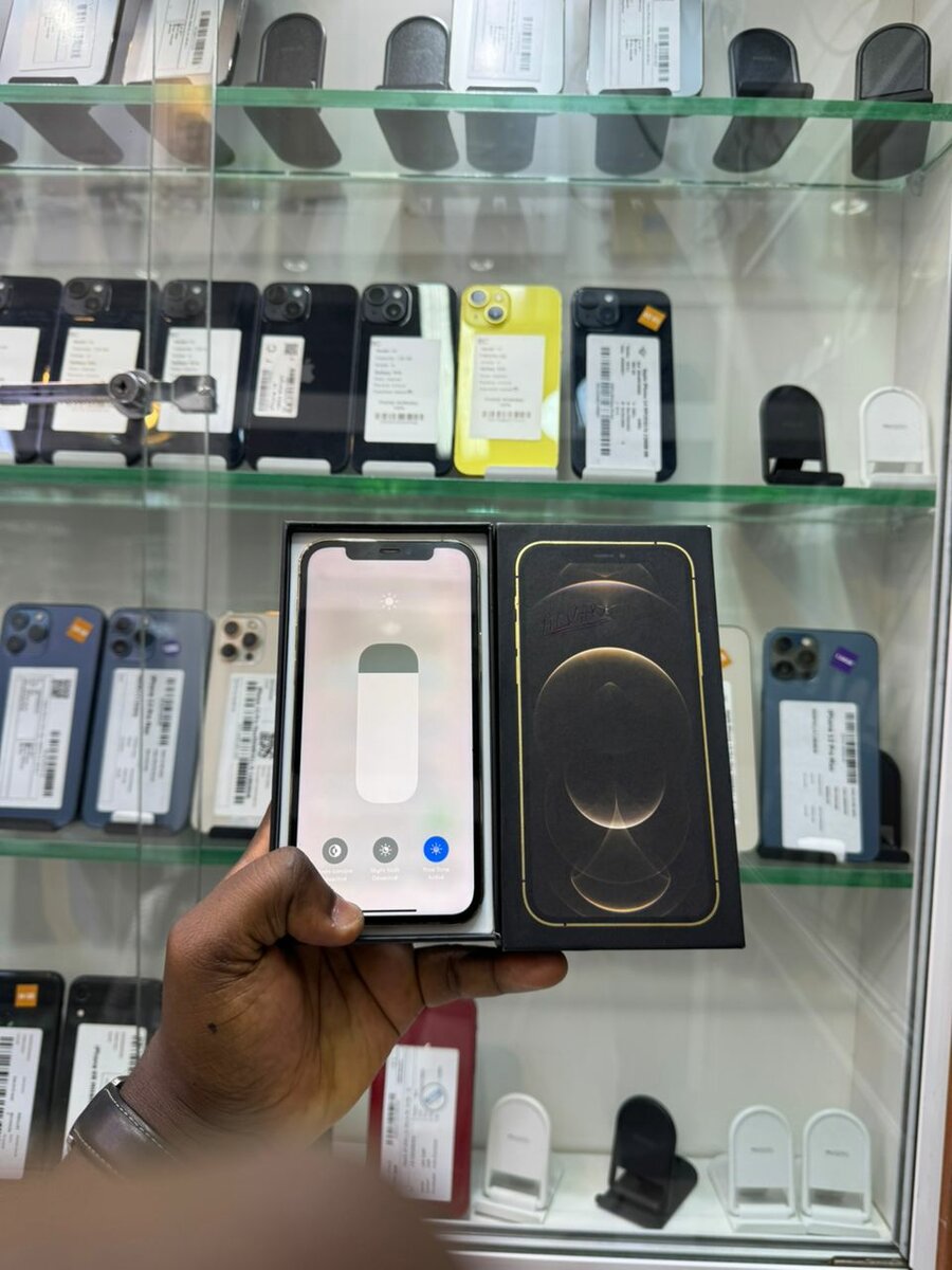 12 pro jamais démonter 128giga