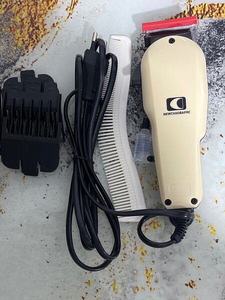 Tondeuse à cheveux Chaoba 808 - Beige